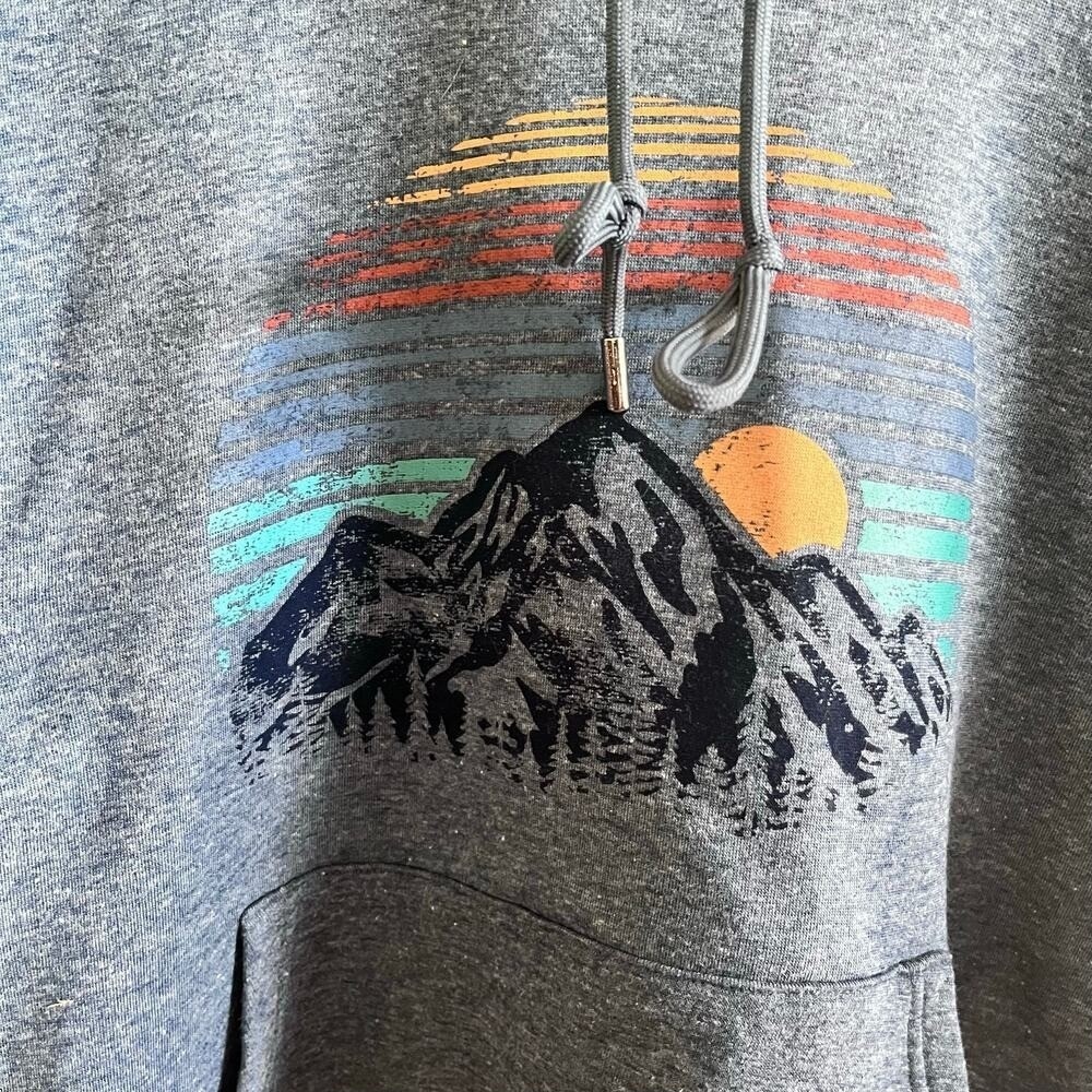 NWOT: Sweatshirt Hoodie Women's M Blue Gray Mountains Outdoors Sunrise (J488) - Picture 4 of 7